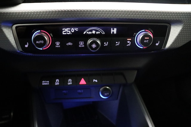 Audi A1 35 TFSI Allstreet S-Tronic