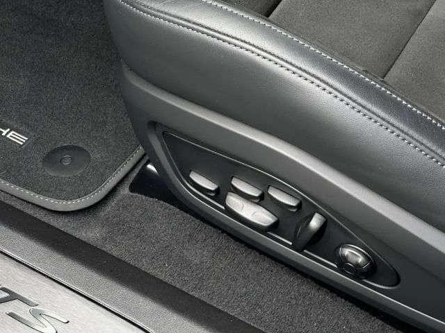 Porsche Taycan GTS Sport Turismo