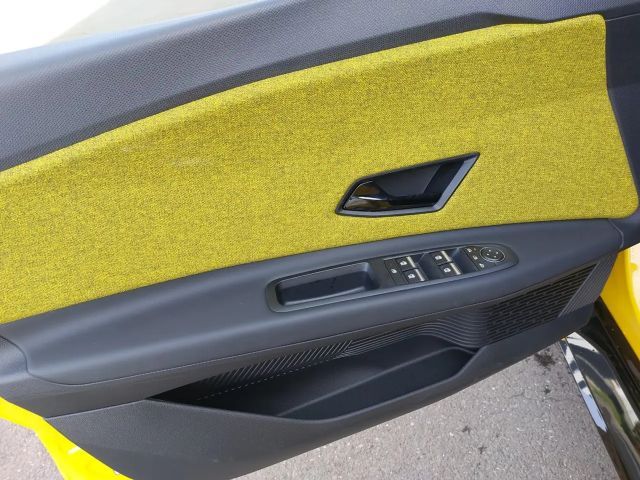 Renault 5 E-Tech Electric Iconic