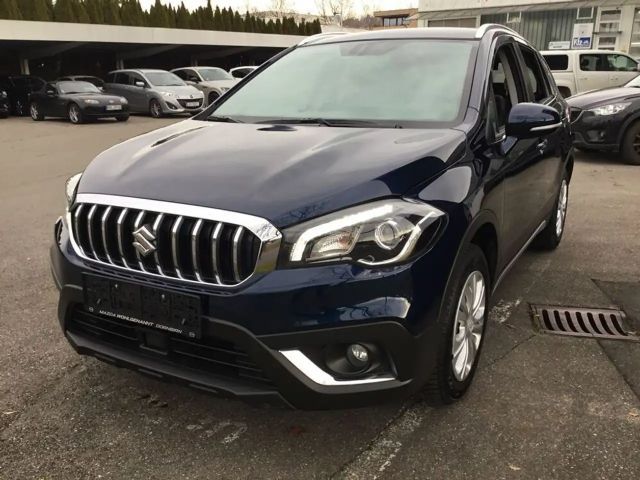 Suzuki SX4 S-Cross Hybrid Shine