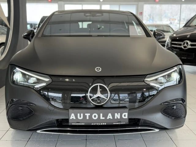 Mercedes-Benz EQE 350 Premium Sedan