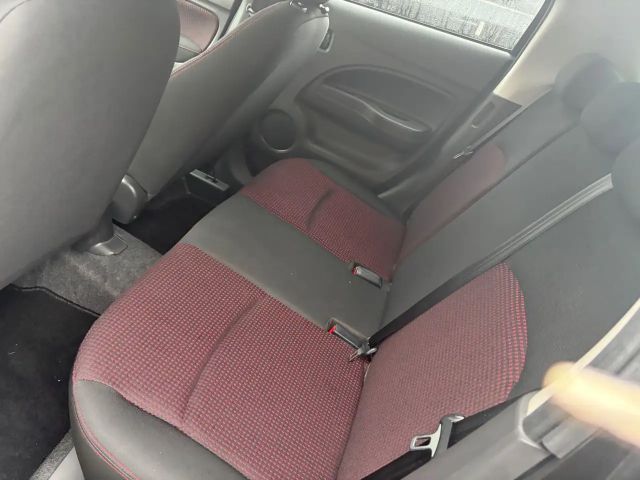 Mitsubishi Space Star CVT MIVEC Star