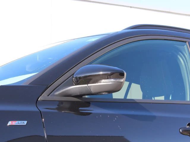 Ford Focus EcoBoost ST Line