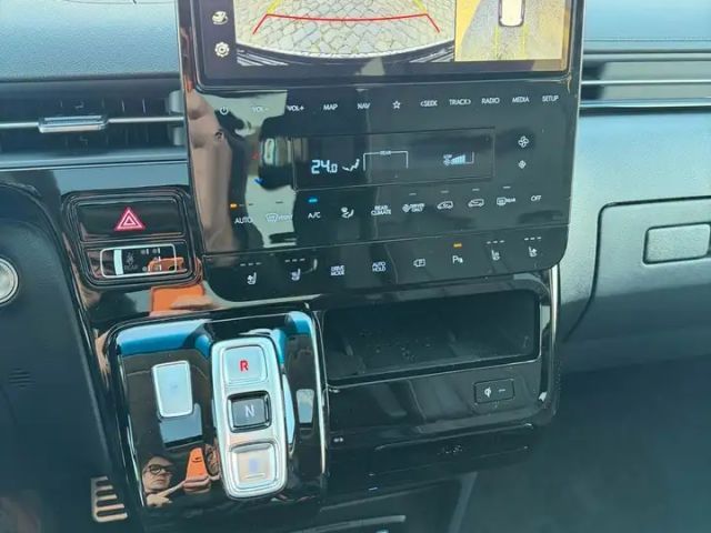 Hyundai Staria Prestige Hybrid 2WD Vollausstattung