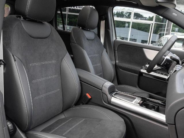 Mercedes-Benz GLA 220 4MATIC GLA 220 d