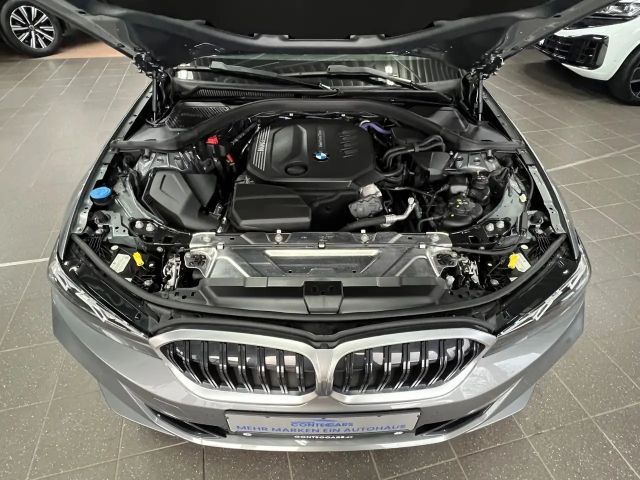 BMW 320 320d Touring xDrive