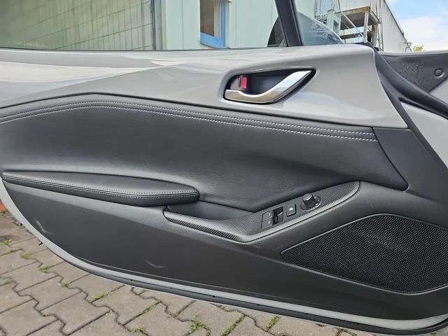 Mazda MX-5 Homura SkyActiv