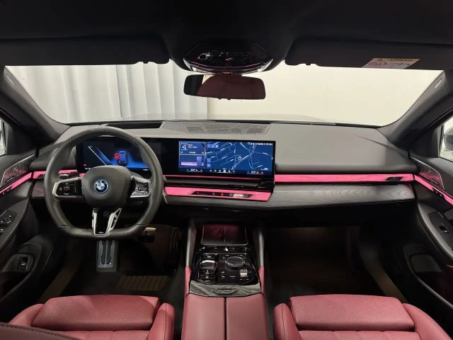 BMW i5 Sedan eDrive40