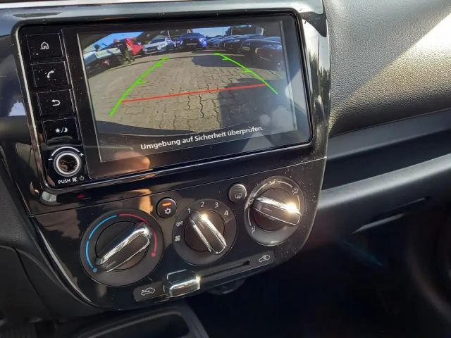 Mitsubishi Space Star Star