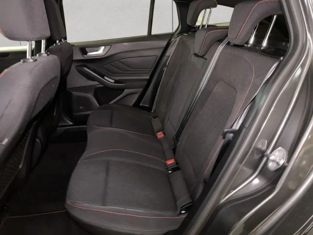 Ford Focus EcoBoost ST Line Wagon