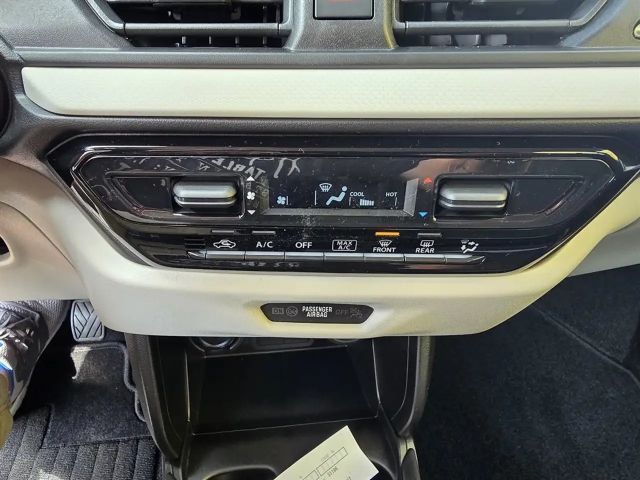 Suzuki Swift Clear Hybrid