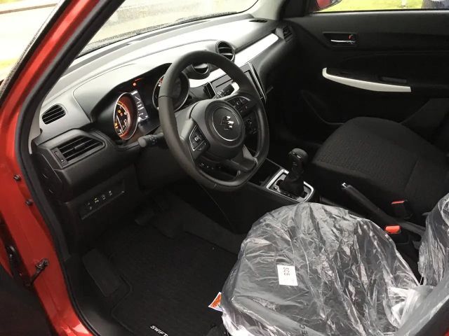 Suzuki Swift Comfort DualJet Hybrid