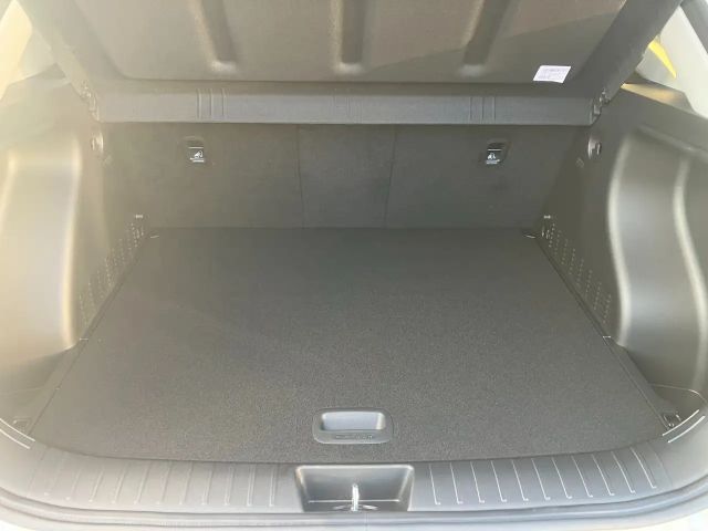 Hyundai Kona 64 kWh Electric