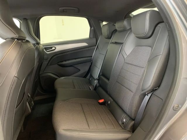 Renault Arkana EDC Hybrid Techno