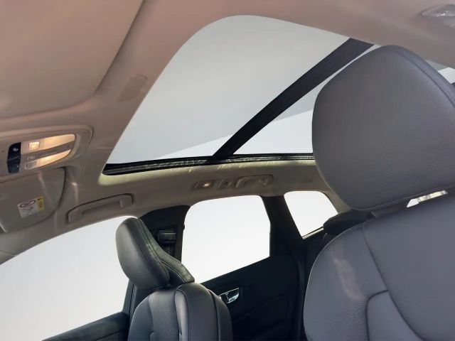 Volvo XC60 AWD Dark Plus Recharge T6