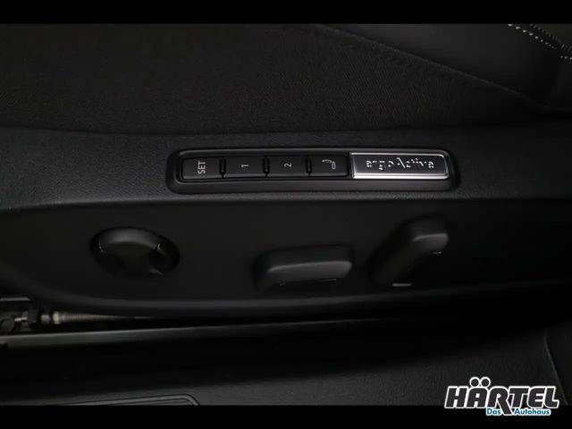 Volkswagen Golf 1.5 TSI Style