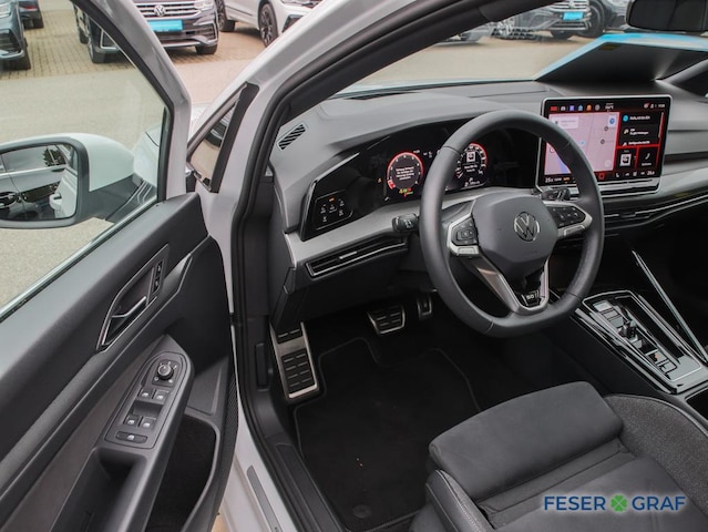 Volkswagen Golf 1.5 eTSI