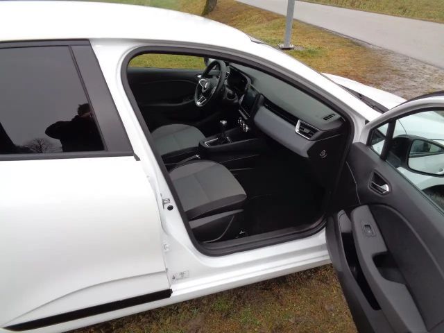 Mitsubishi Colt Plus