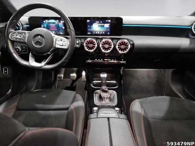 Mercedes-Benz A 180 AMG Line