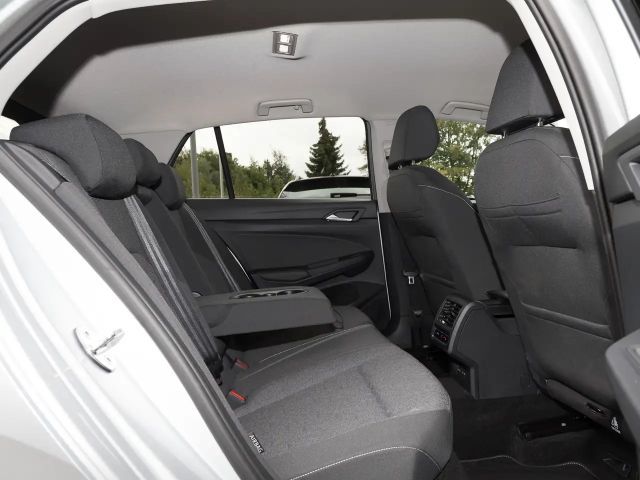 Volkswagen Golf 1.5 TSI Golf VIII Move