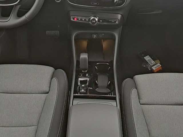 Volvo XC40 Plus