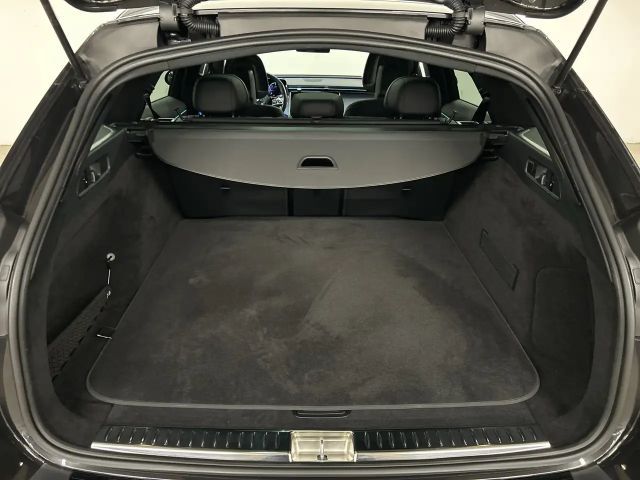 Mercedes-Benz E 220 4MATIC E 220 d Estate