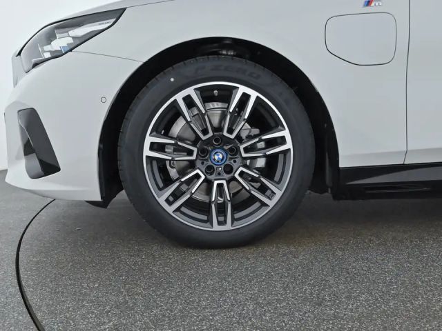 BMW 530 530e M-Sport xDrive