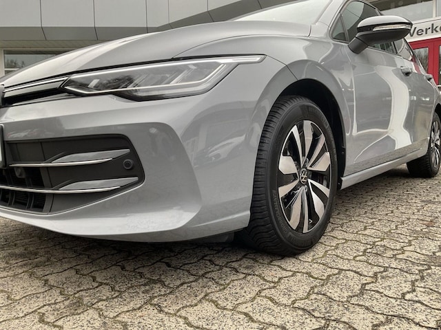 Volkswagen Golf 1.5 eTSI DSG Golf VIII