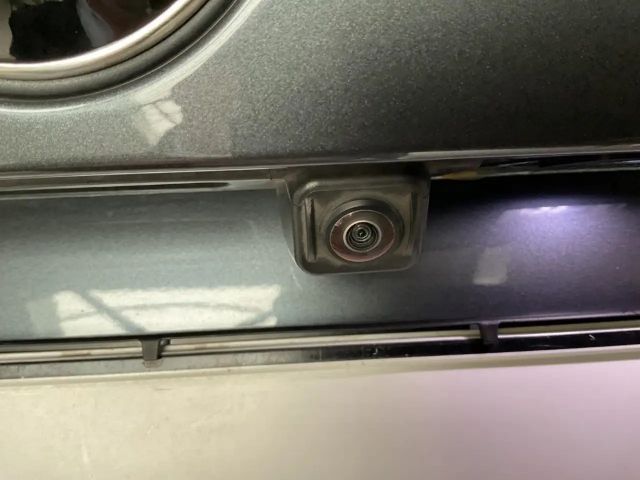 BMW 320 320d M-Sport