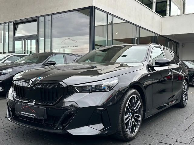 BMW 520 520d M-Sport Touring xDrive