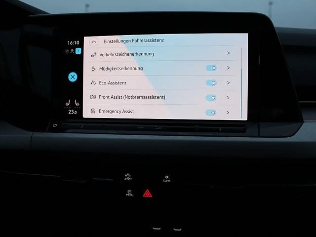 Volkswagen Golf DSG Life