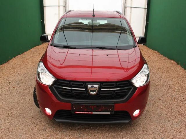 Dacia Lodgy 7 zitter