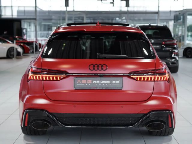 Audi RS6 Avant Quattro