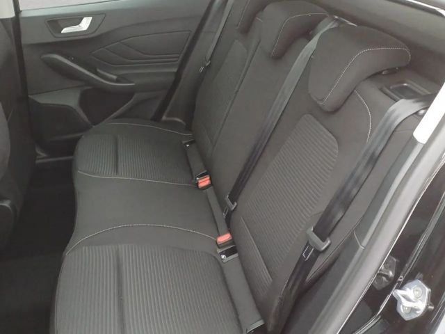 Ford Focus EcoBoost Titanium