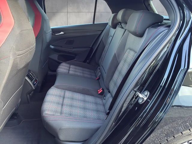 Volkswagen Golf DSG GTI