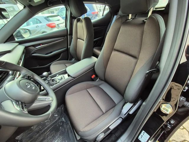 Mazda 3 2.5LG140PS 6MT 2WD Centre-Line