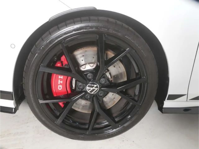 Volkswagen Golf 2.0 TSI DSG GTI Style
