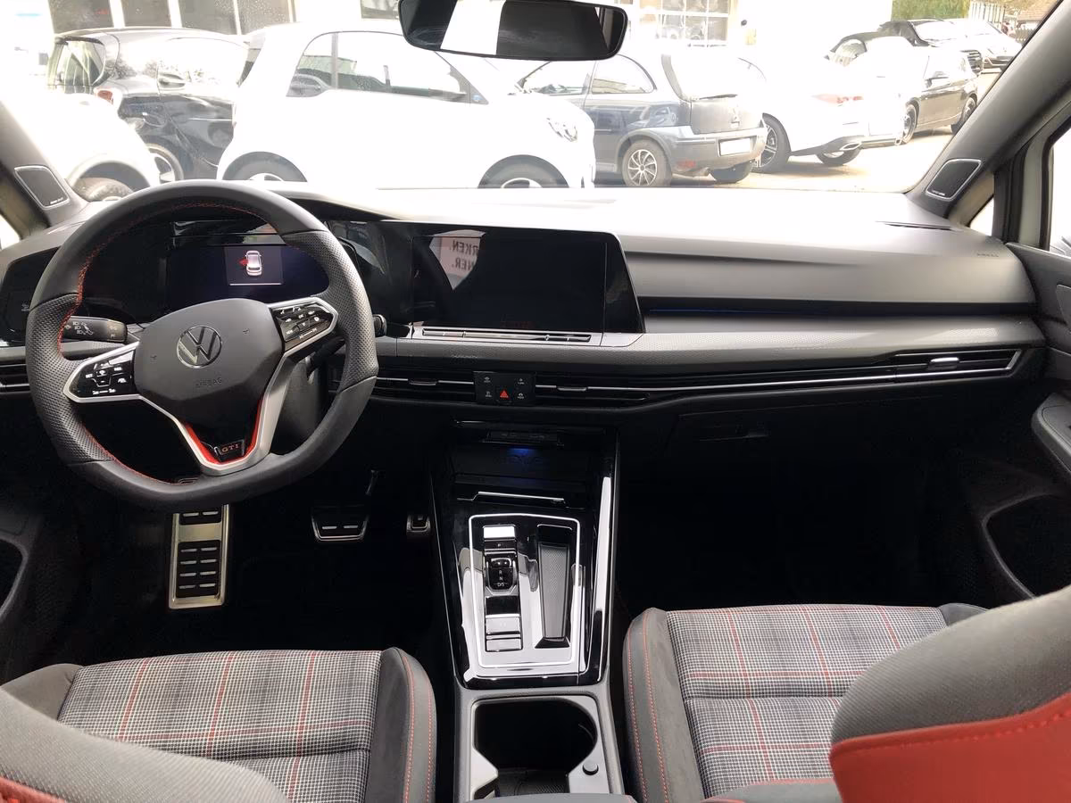 Volkswagen Golf 2.0 TSI DSG GTI Golf VIII