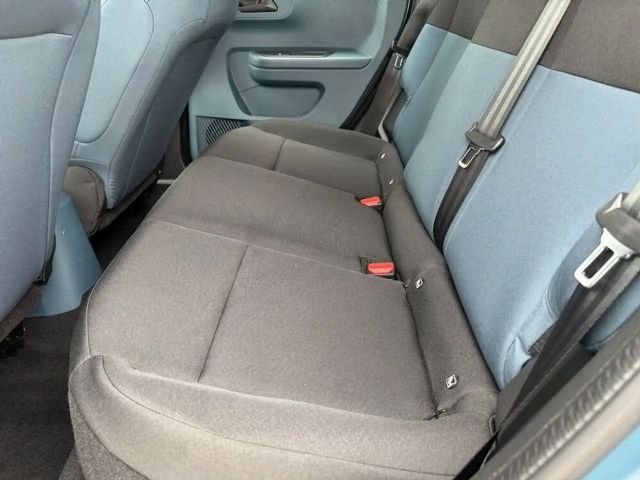 Fiat Grande Panda 1.2 eDCT 74 kW Icon