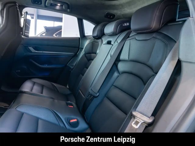 Porsche Taycan Cross Turismo S Turbo