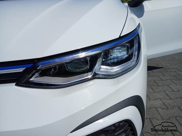 Volkswagen Golf GTE IQ.Drive