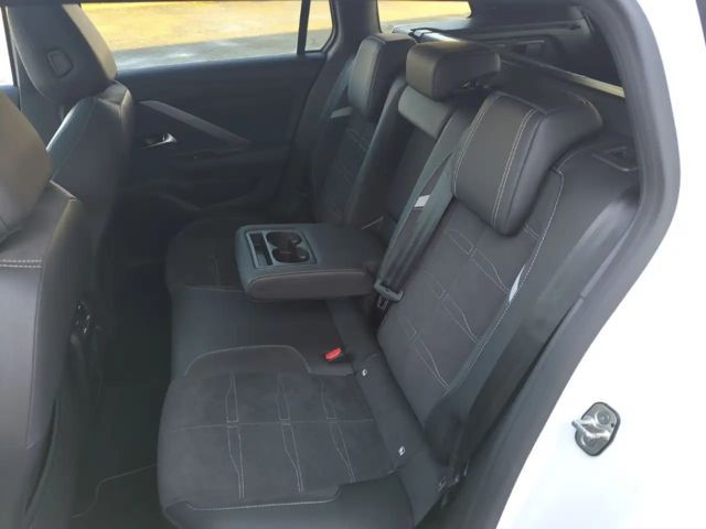 Opel Astra Sports Tourer Ultimate