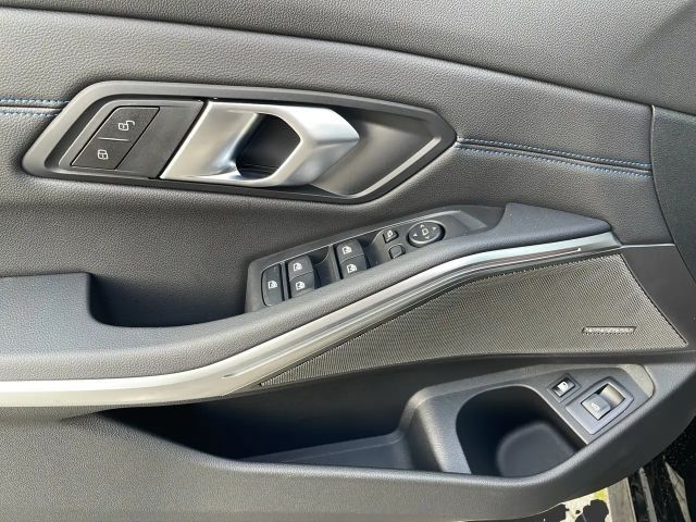 BMW 330 330e M-Sport Touring