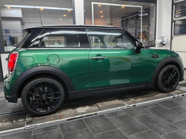 MINI Cooper Classic Trim*DAB*LED*So+Wi*LightAss*AppleCarplay