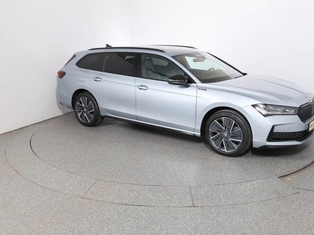 Skoda Superb Sportline iV