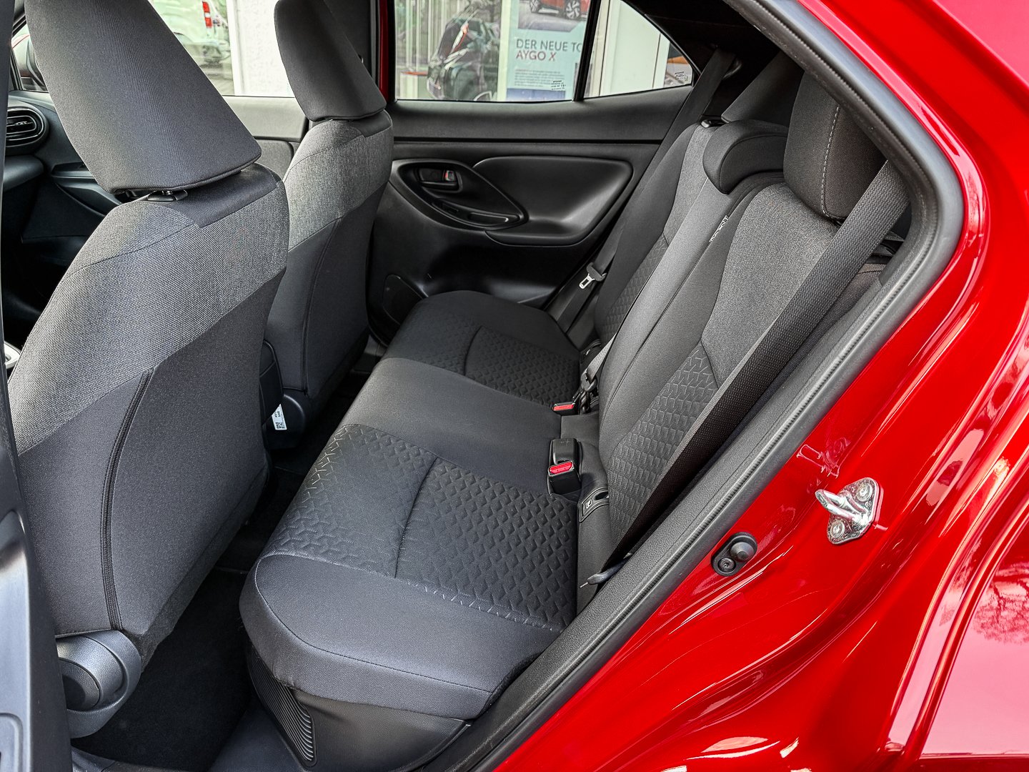 Toyota Yaris Cross 5-deurs Team D