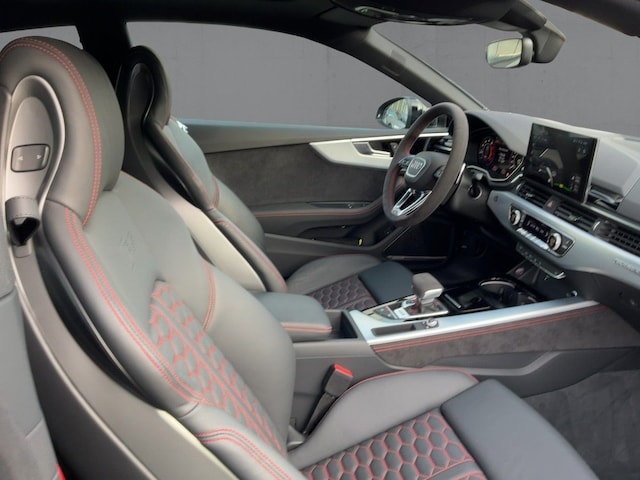 Audi RS5 Coupé Quattro