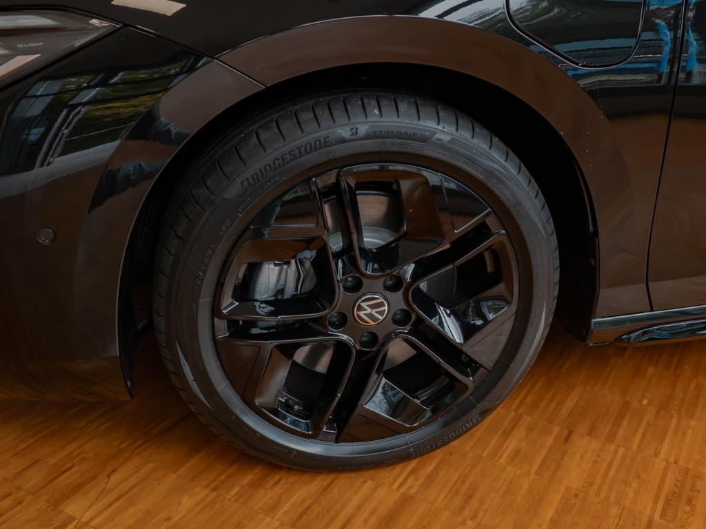 Volkswagen Passat R-Line eHybrid