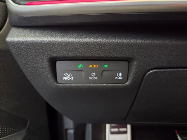 Skoda Superb Sportline iV