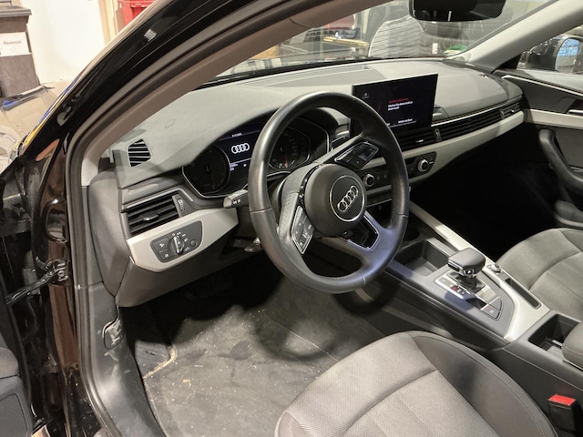 Audi A4 35 TDI Avant S-Tronic